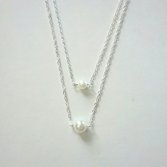 Jewelry - 💕4/$25💕Double Layer Silver Pearl Necklace